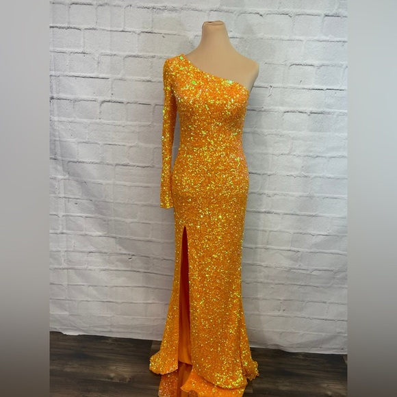 New Long Formal by Aleta, 667 - Picture 2 of 5